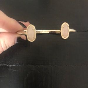 Kendra Scott pink bracelet